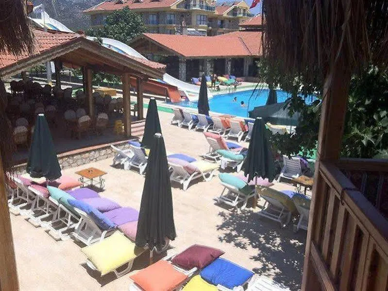 Adaburnu Golmar Hotel Emecik 4*,